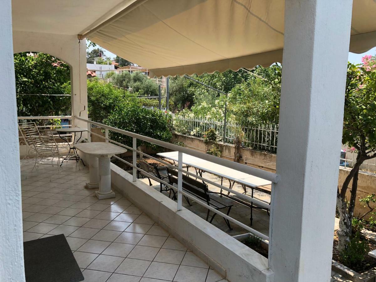 Gnick Apartments 600M From The Coast Lagonisi Exterior foto